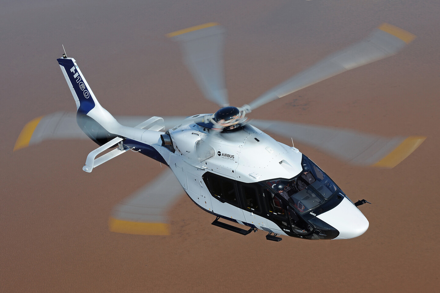Airbus Helicopters y GDAT de China firman por 50 helicópteros H160