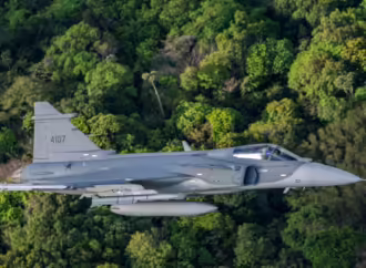 La Fuerza Aérea Brasileña recibirá en 2025; el primero de sus nuevos cazas Gripen ensamblado en Brasil